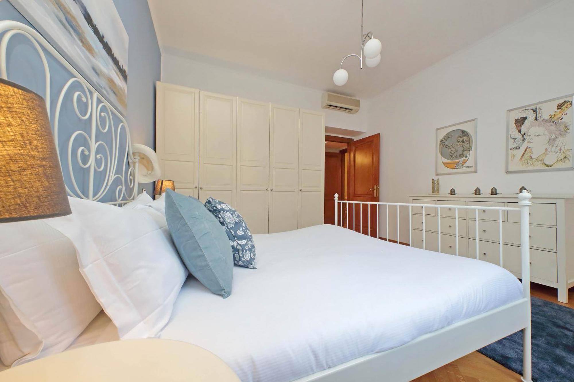 Ych-Comfortable 2 Bedrooms Flat Near Colosseum Rom Exteriör bild